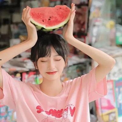 吃瓜最近女学生,揭秘近期女学生吃瓜事件背后的真相